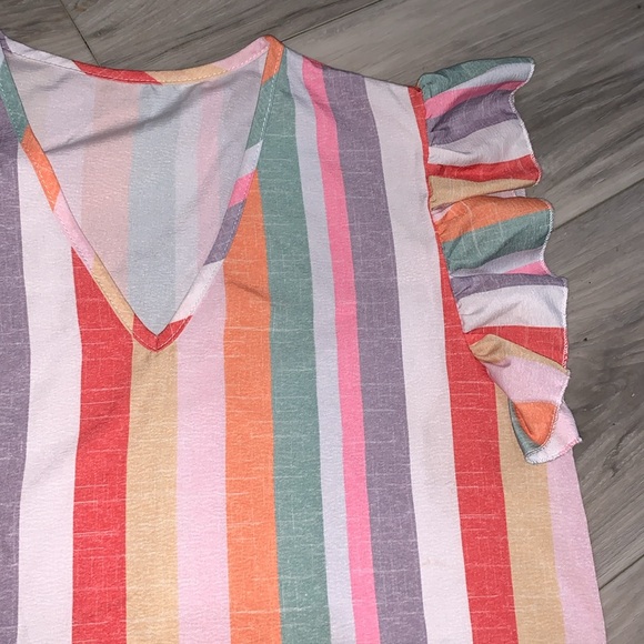 1️⃣ Women's Blouse sz S - Picture 2 of 3